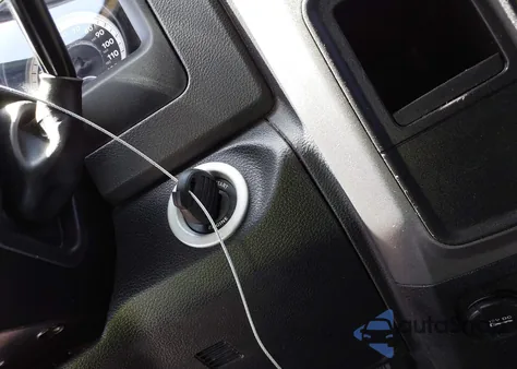 2013 Ram 1500 Express z USA, uszkodzony, nr VIN 1C6RR6FT5DS562575